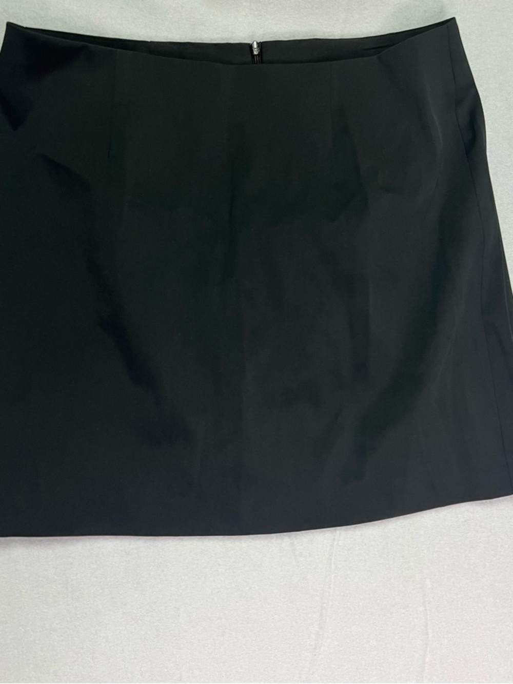 Frederick’s of Hollywood Black Mini Skirt Size 6 Y2K Minimalist Sleek Capsule